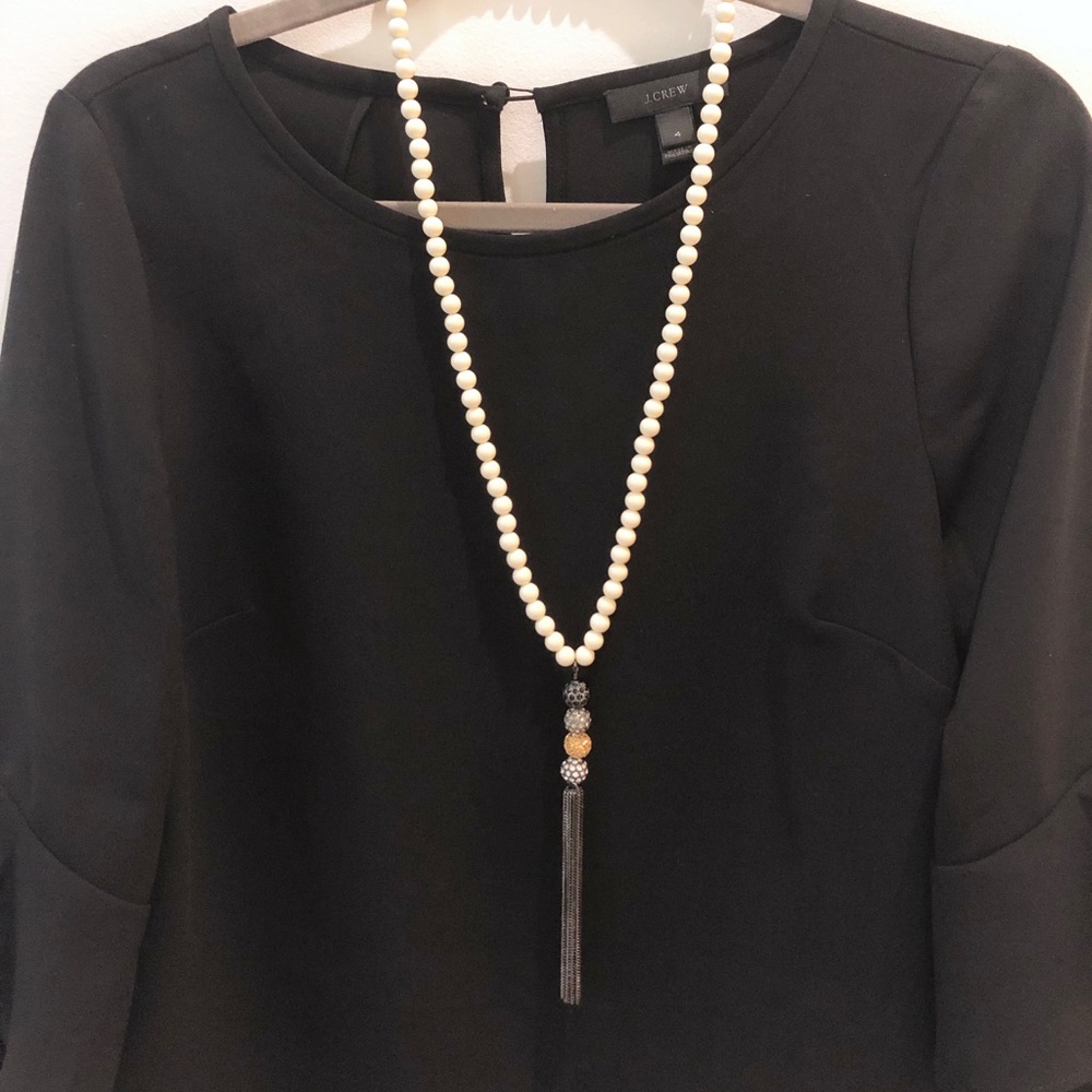 EUC Stella and Dot Revival Tassel necklace!
